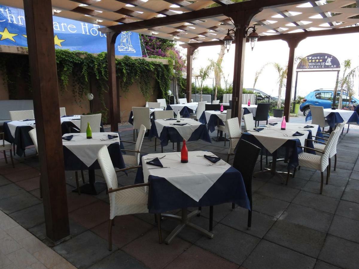 Chrismare Hotel Mazzeo Bagian luar foto